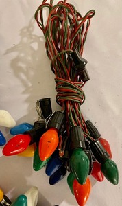 lot 215 image: Vintage Holiday Lights