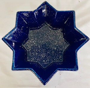 lot 222 image: Beautiful Blues