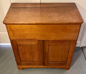 lot 214 image: 1860s Era Country Pine Lift Top 12 Commode