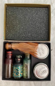 lot 248 image: Vintage Finds
