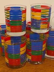 lot 75 image: Vintage 1980s Rainbow Tumblers