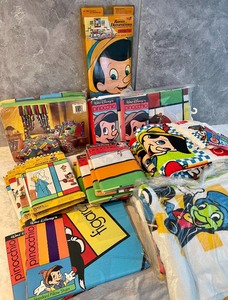 lot 64 image: Vintage Pinocchio Room Decor
