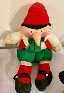 lot 344 image: Pinocchio Dolls