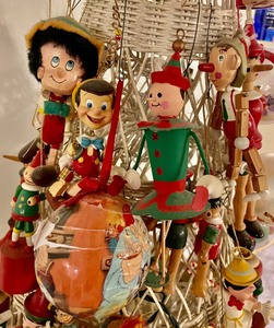 lot 355 image: Vintage Tree FULL of Pinocchio Ornaments