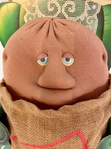 lot 356 image: Coleco Couch Potato Stuffed Toy