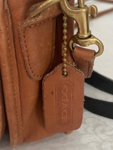 lot 389 image: Two Vintage Leather Coach Handbags