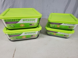 4 New Kitchen Classics Glass Food Storage  Bakeware