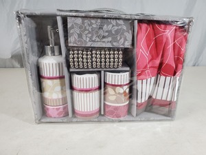 New 16 Pc Bathroom Set