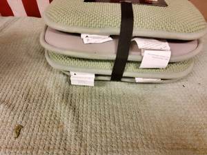 Gorilla seat cushions, Light green