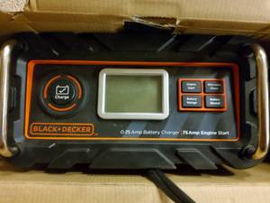 Black and decker battery charger, NEW