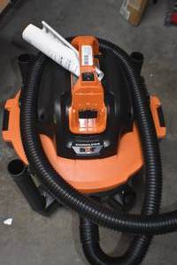 Rigid cordless shop vacuum