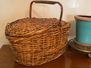 lot 98 image: Vintage Picnic Basket and Aqua Planter