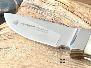 lot 90 image: PUMA Skinmasters Handmade German Knife