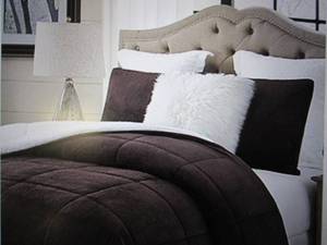 swift home spledid reversible plush...