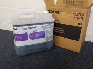 lot 2 image: Ecolab 2.5 Gallon Industrial Degrea...
