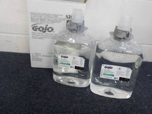 lot 13 image: Case of 2 - 2 Liter Jugs GOJO Green...