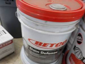 lot 26 image: 5 Gallon Pail Stain Defense Penetra...