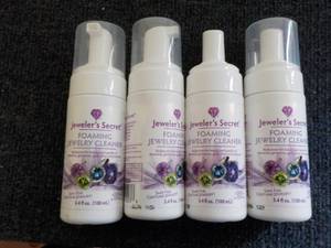 lot 63 image: 4 - 3.4 oz Bottles Jewelers Secret...