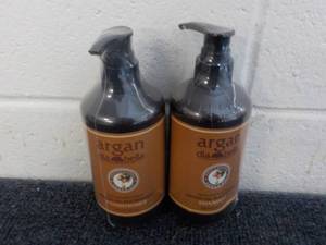 lot 211 image: 1 Each Argan Diabella Shampoo and C...