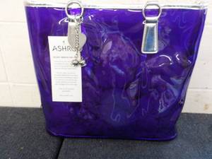 lot 233 image: Ashro 16 x 14  New Purse...