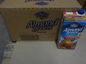 lot 333 image: Case of 12 - 32 oz Almond Breeze Un...