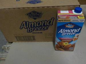 lot 335 image: Case of 12 - 32 oz Almond Breeze Un...