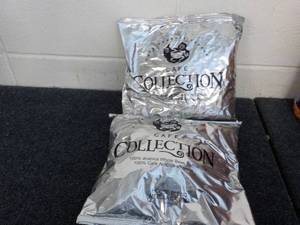 lot 284 image: 2 - 2 lb. Bags Caf Collection Ara...