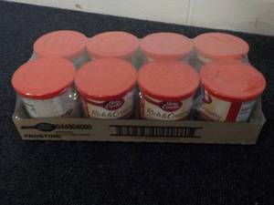 lot 289 image: 8 pack Betty Crocker Coconut Pecan ...