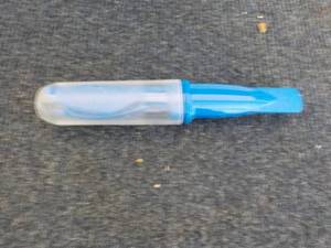 lot 301 image: Case of 250 Royal Blue Plastic Cutl...