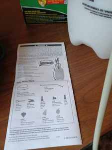 New 2-gallon Spectracide Lawn & Garden Tank Sprayer in Original Box