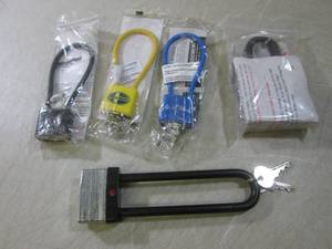 (EC1) Assorted Locks with Keys...