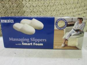 (EC1) Homedics Massaging Slippers w...