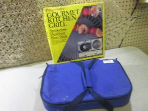 (F-2) Pyrex Portables and Gourmet K...