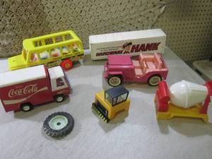 (F-1) Vintage Toys and Parts...