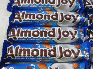 (B-2) 18 Almond Joy Candy Bars Past...