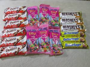 (B-2) 18 Assorted Candy Bars Jelly ...