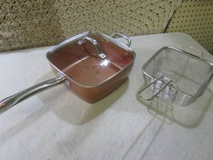 (F-0) Copper Chef 9.5 Pan with Lid...