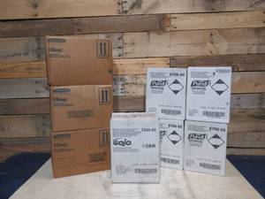 Purell ,Kleenex, Gojo skin care, soapssanitizer Lot