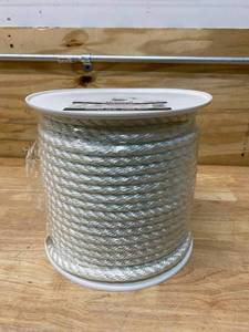 lot 47 image: WELLINGTON 12 in. Dia. x 300 ft. L Twisted Nylon Rope White