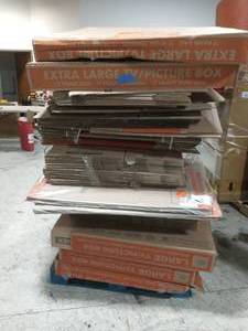 lot 37 image: PALLET OF VARIOUS SIZES MOVING BOXES SEE PICTURES