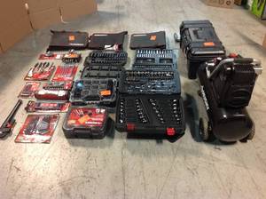 lot 29 image: Large lot of assorted Husky Tools and accessories customer returns see pictures