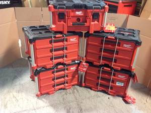 lot 30 image: Lot of 5 assorted Milwaukee Packout Units see pictures customer returns