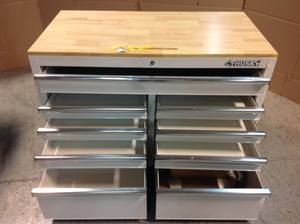lot 32 image: Husky 46 in. W x 24.5 in. D 9-Drawer Gloss White Deep Tool Chest Mobile Workbench with Hardwood Top damaged see pictures