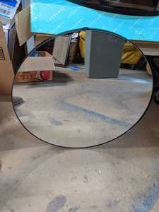 lot 139 image: Round Wall Mirror