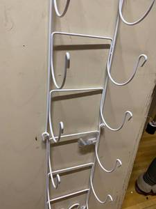 lot 20 image: 5 Tier Hanging Wine Rack