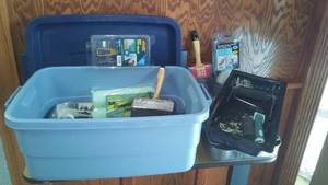 lot 176 image: Tote with paintbrushes, rollers, pans and more.