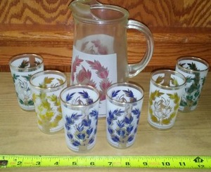 lot 193 image: Vintage Glass Juice Set.