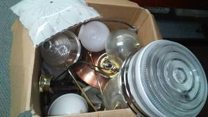lot 237 image: Lighting mystery lot over a dozen lighting fixtures.