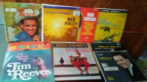 lot 892 image: (10) Country Stars Albums