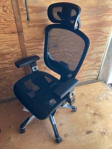 Hyken Office Chair